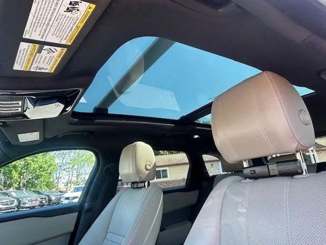 2019 Land Rover Range Rover Velar P250 R-Dynamic SE