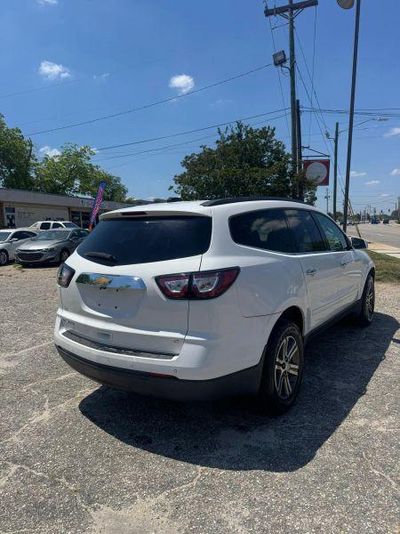 2017 Chevrolet Traverse 1LT