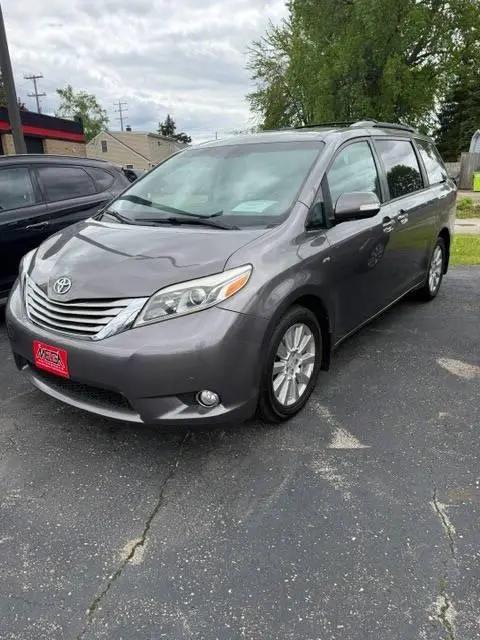 2017 Toyota Sienna Limited Premium 7 Passenger for sale in Appleton, WI