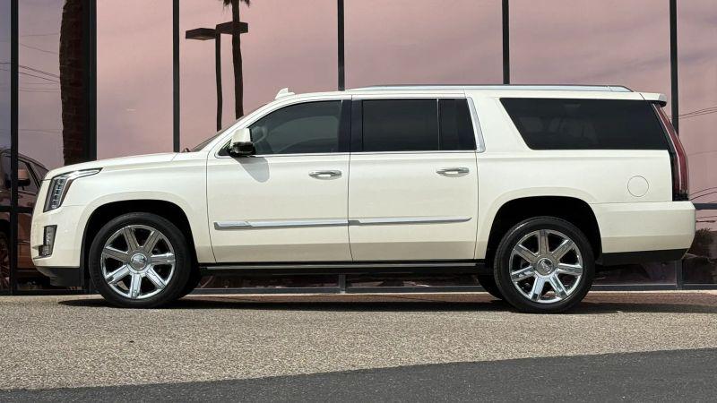 2015 Cadillac Escalade ESV Premium