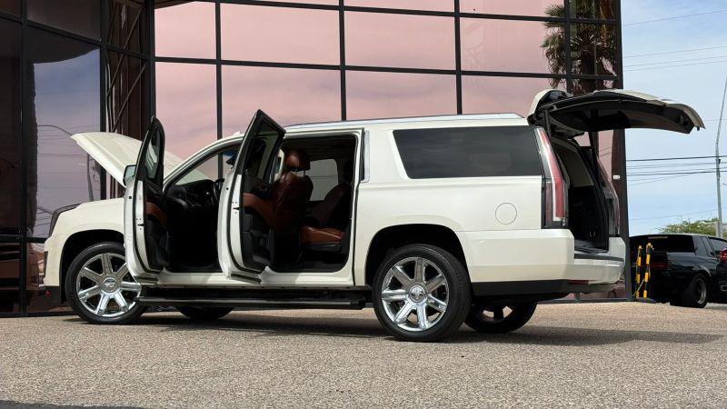 2015 Cadillac Escalade ESV Premium