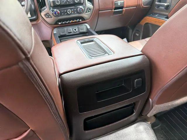 2016 Chevrolet Silverado 3500HD High Country
