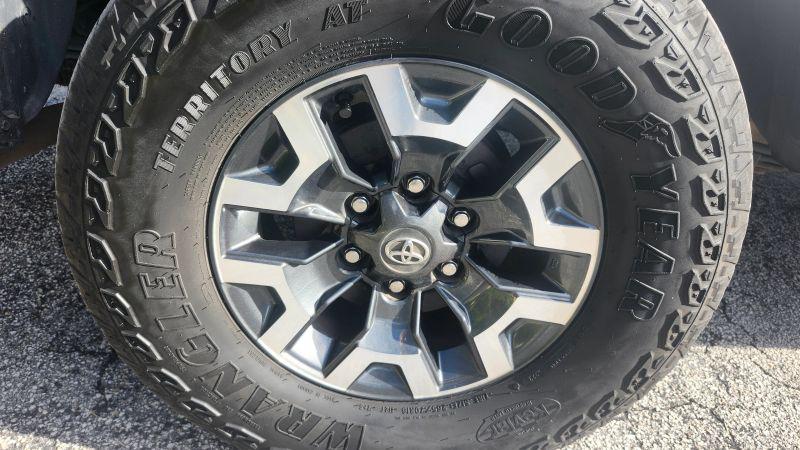 2023 Toyota Tacoma TRD Off Road