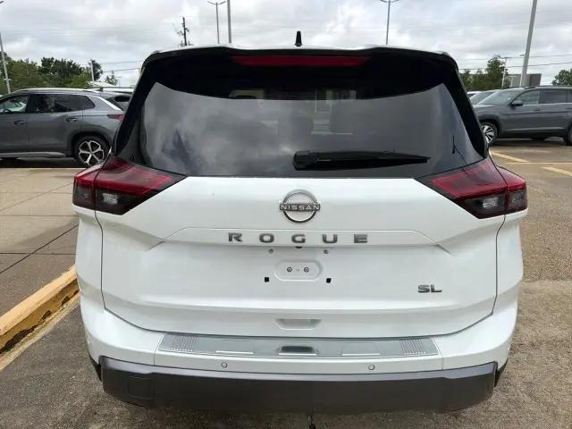 2024 Nissan Rogue SL FWD