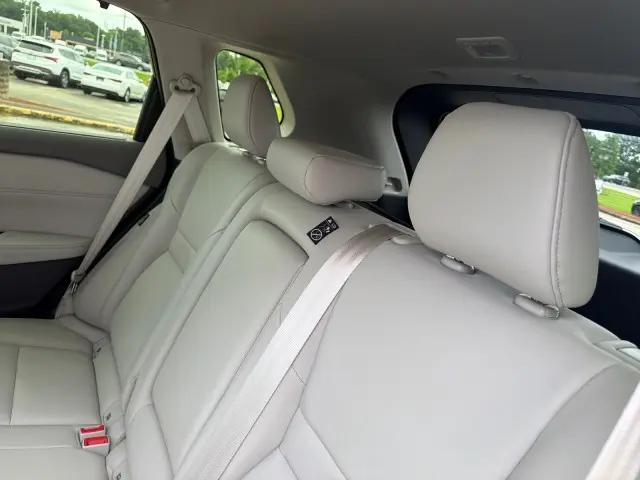 2024 Nissan Rogue SL FWD