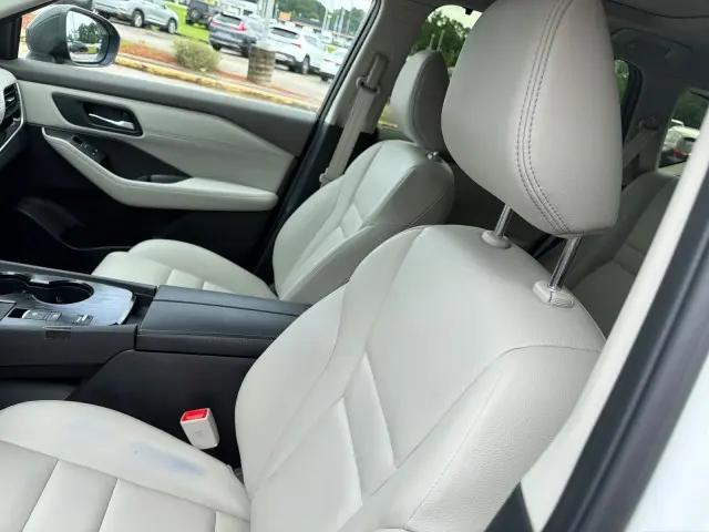 2024 Nissan Rogue SL FWD