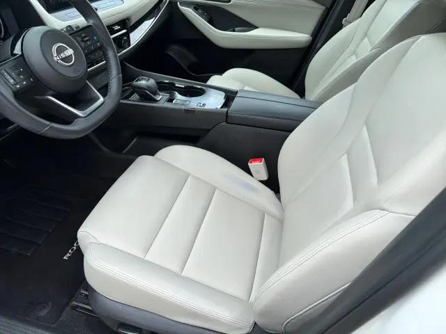 2024 Nissan Rogue SL FWD