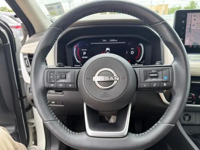 2024 Nissan Rogue SL FWD