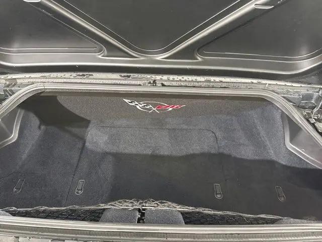 2001 Chevrolet Corvette Base