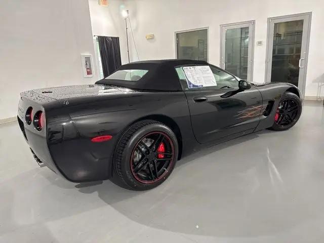 2001 Chevrolet Corvette Base