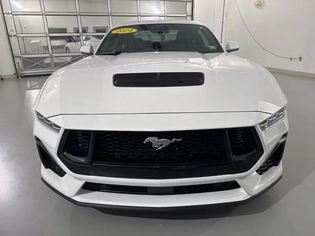 2024 Ford Mustang GT Premium Fastback