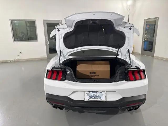 2024 Ford Mustang GT Premium Fastback