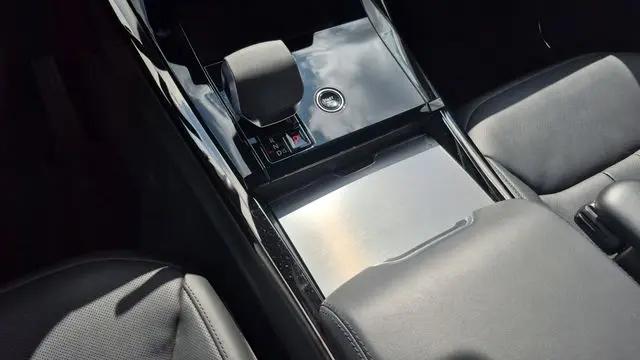 2025 Land Rover Range Rover Sport P360 SE