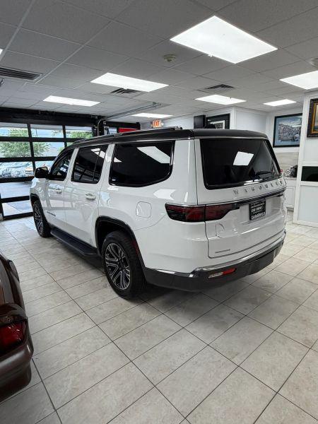 2022 Jeep Wagoneer Series III 4x4