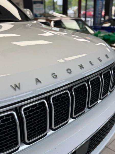 2022 Jeep Wagoneer Series III 4x4