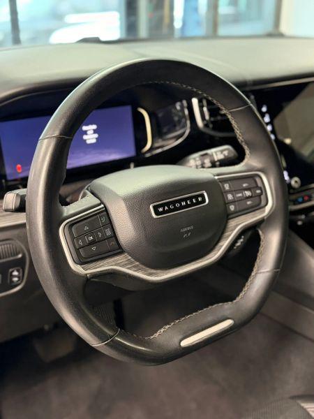 2022 Jeep Wagoneer Series III 4x4