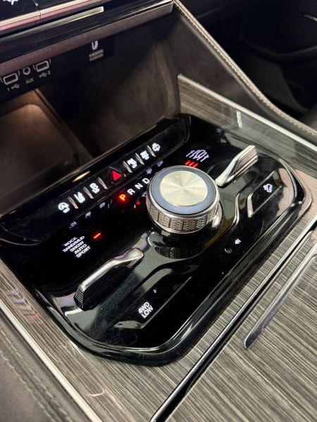 2022 Jeep Wagoneer Series III 4x4