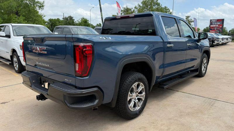 2024 GMC Sierra 1500 4WD Crew Cab Short Box SLT