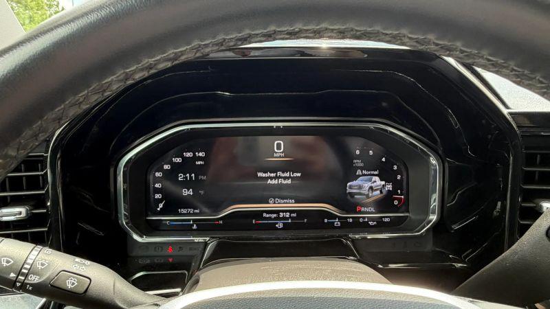 2024 GMC Sierra 1500 4WD Crew Cab Short Box SLT