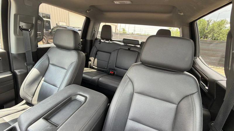 2024 GMC Sierra 1500 4WD Crew Cab Short Box SLT