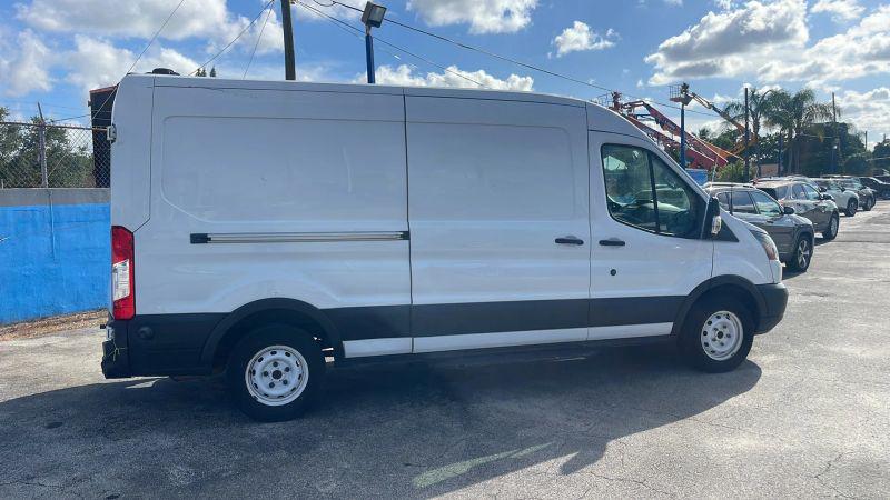 2019 Ford Transit Medium Roof w/Sliding Side Door w/LWB