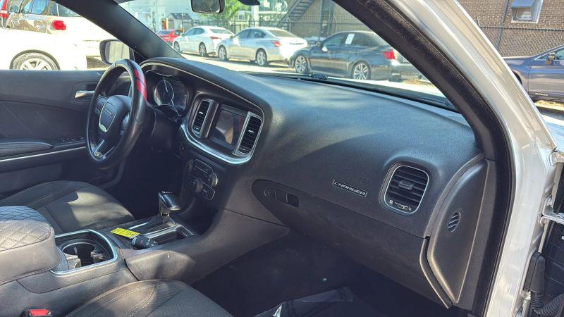 2019 Dodge Charger SXT RWD