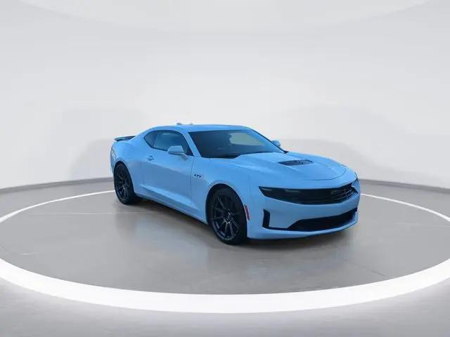 2020 Chevrolet Camaro RWD Coupe LT1