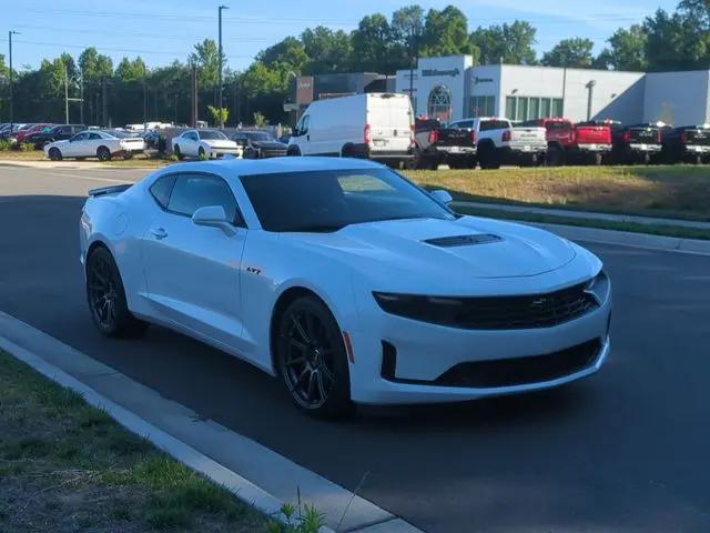 2020 Chevrolet Camaro RWD Coupe LT1