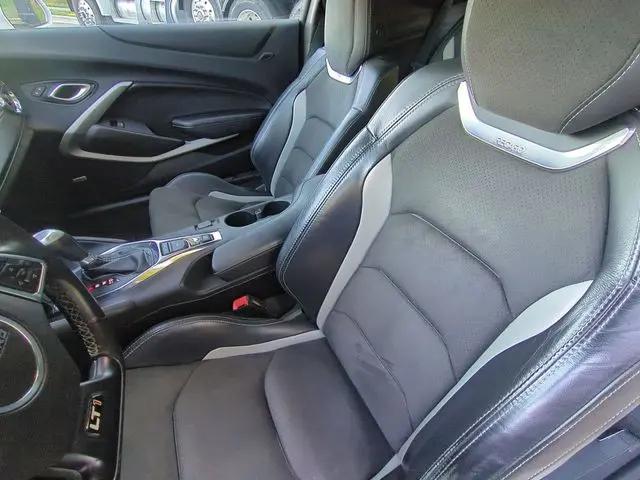 2020 Chevrolet Camaro RWD Coupe LT1