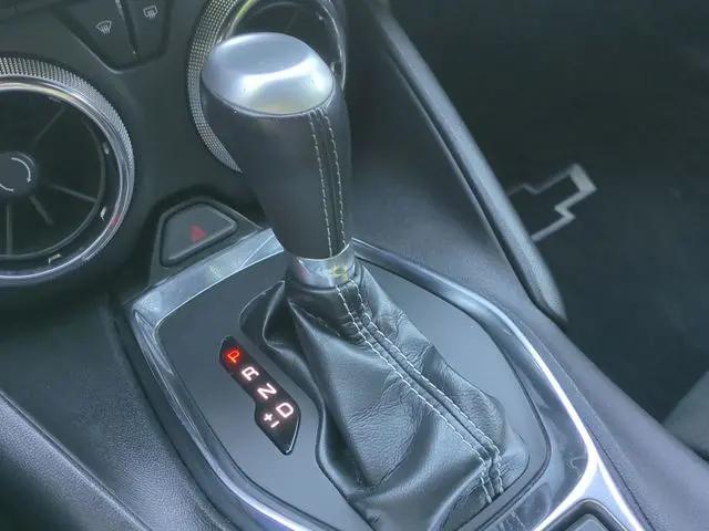 2020 Chevrolet Camaro RWD Coupe LT1