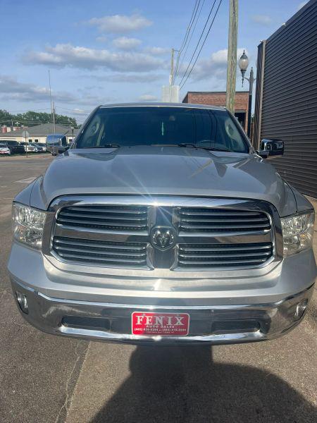 2016 Ram 1500 SLT