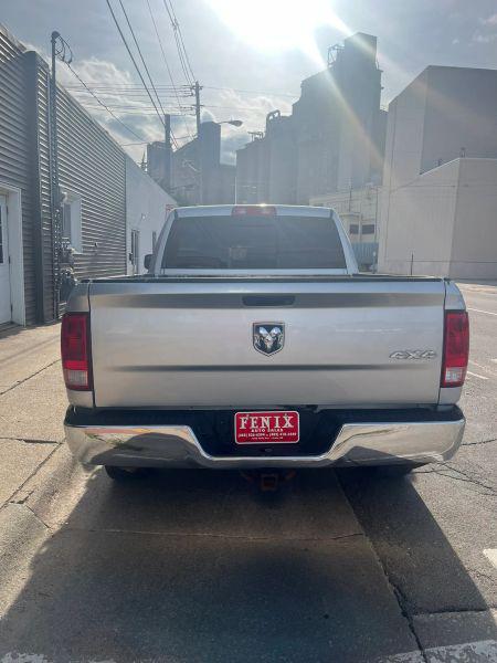 2016 Ram 1500 SLT