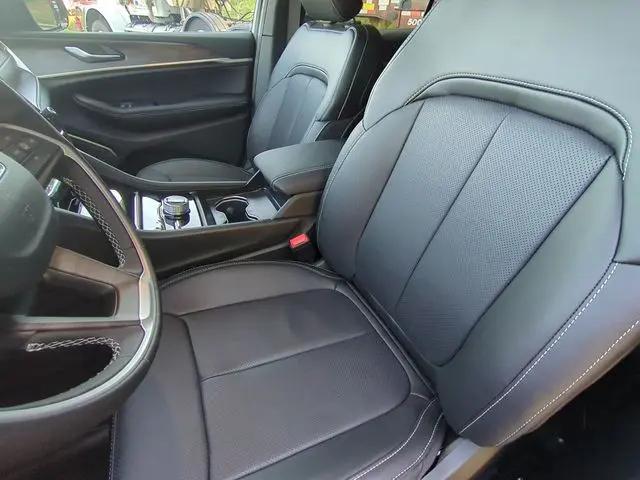 2026 Jeep Grand Cherokee L Limited Reserve