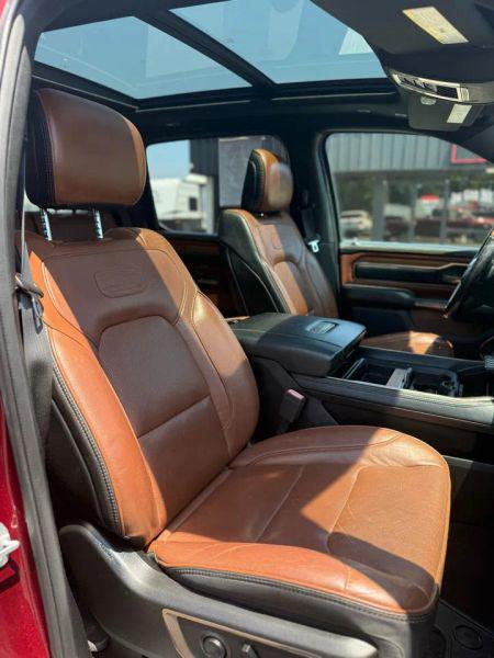 2019 Ram 1500 Longhorn Crew Cab 4x4 6'4" Box