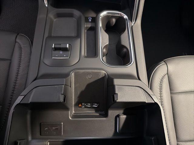 2026 GMC Sierra 2500HD Crew Cab, Standard Bed, Denali, 4WD