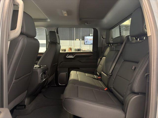 2026 GMC Sierra 2500HD Crew Cab, Standard Bed, Denali, 4WD
