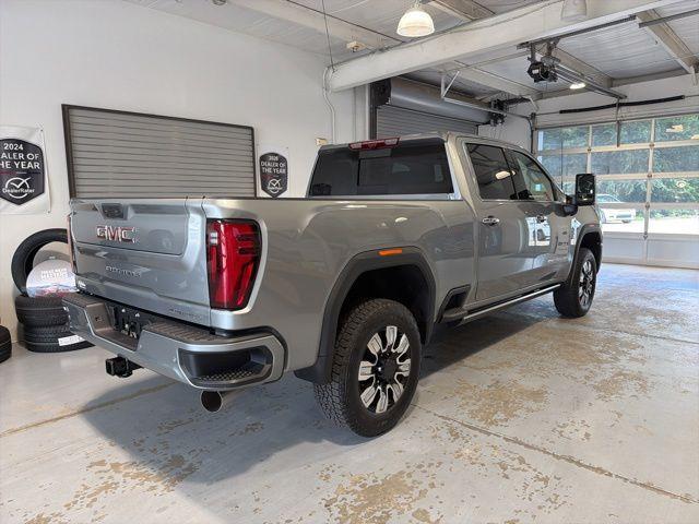 2026 GMC Sierra 2500HD Crew Cab, Standard Bed, Denali, 4WD