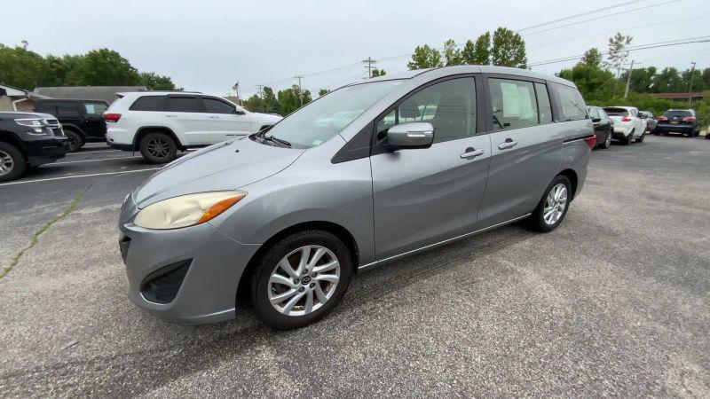 2013 Mazda Mazda5 Sport