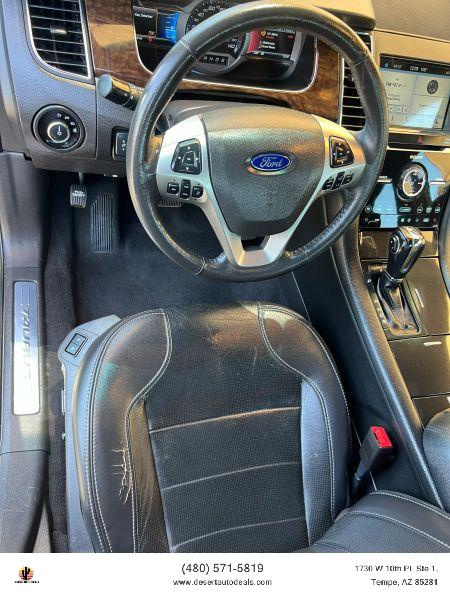 2019 Ford Taurus Limited