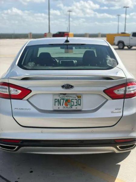 2016 Ford Fusion SE