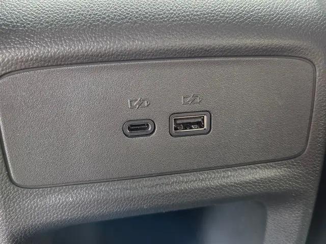 2026 Buick NV Sport Touring FWD