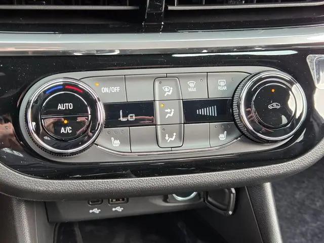 2026 Buick NV Sport Touring FWD