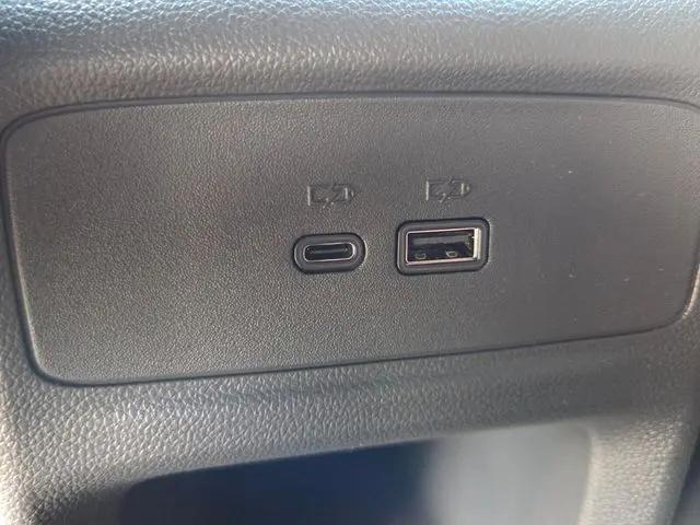 2026 Buick NV Sport Touring FWD