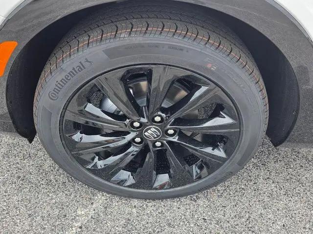 2026 Buick NV Sport Touring FWD