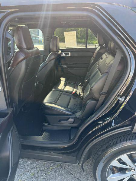 2020 Ford Explorer Platinum