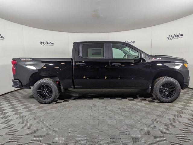 2026 Chevrolet Silverado 1500 4WD Crew Cab Short Bed Custom Trail Boss