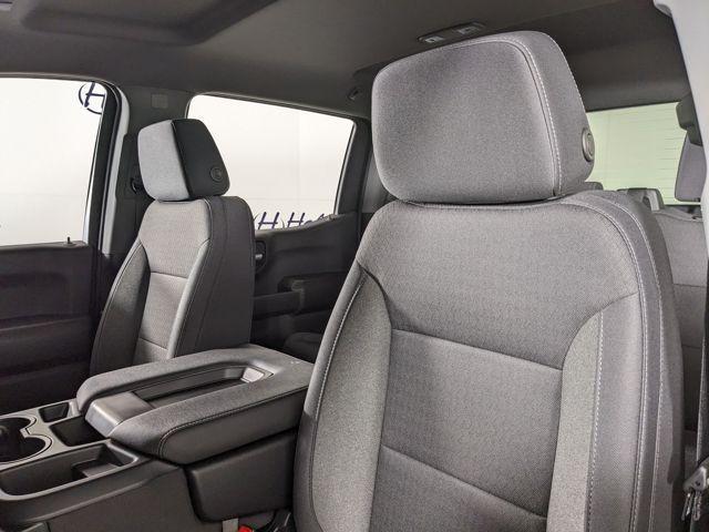 2026 Chevrolet Silverado 1500 4WD Crew Cab Short Bed Custom Trail Boss
