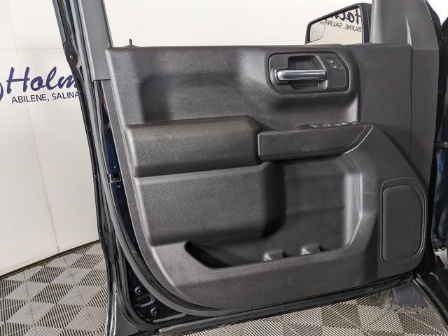 2026 Chevrolet Silverado 1500 4WD Crew Cab Short Bed Custom Trail Boss