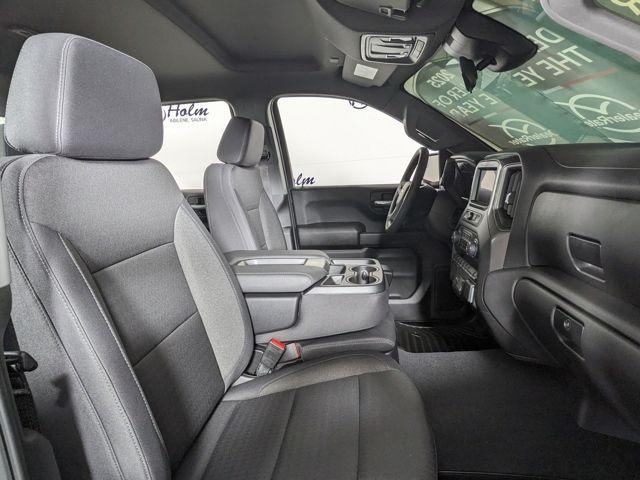 2026 Chevrolet Silverado 1500 4WD Crew Cab Short Bed Custom Trail Boss