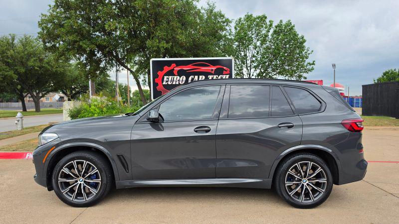 2022 BMW X5 M50i